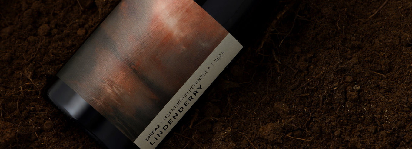 Bottle of Lindenderry Estate Shiraz